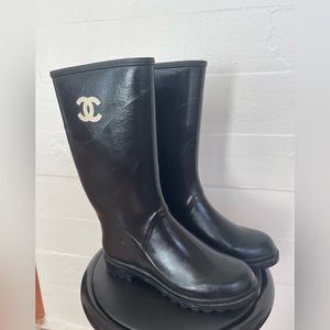 COPY - Chanel rain boots